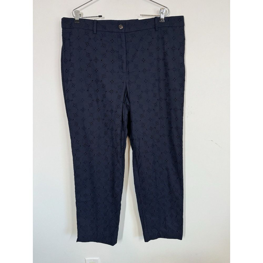 Ann Taylor Navy Eyelet Cropped Pants